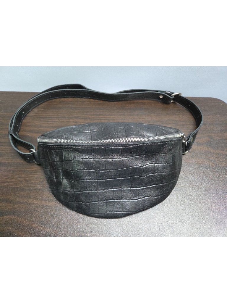 Nexus Leather Belt Bag, Handcrafted Travel With Premium Full-Grain - Croco Black